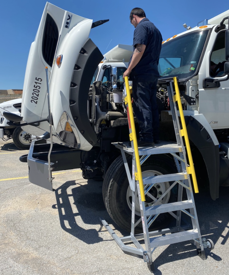 this image shows truck repair services in Archerfield, QLD